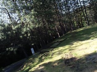 110 Dakota Ln, Grants Pass, OR 97526