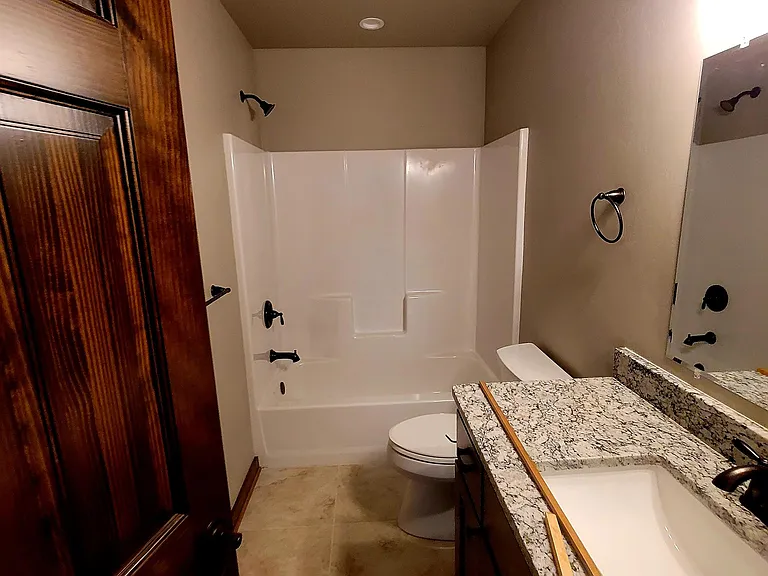 401 Alpine Dr #A — Photo 28