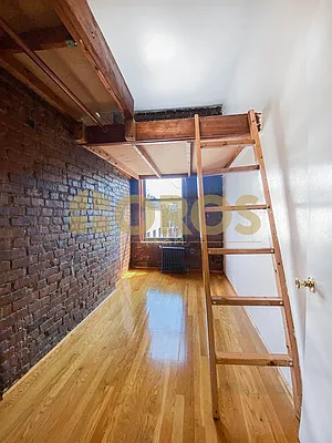 Rented by City Connections Realty | media 31