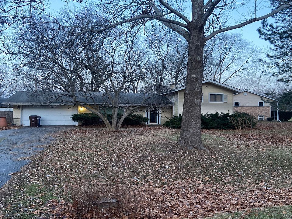1st image of 22 W Arbor Ln #650