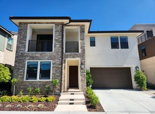 370 Sawbuck, Irvine, CA 92618