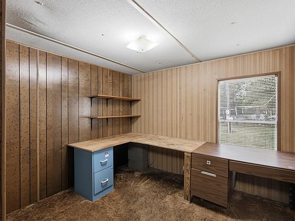 5th image of 100 Windwood Cir