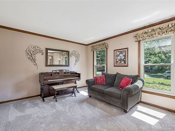 4th image of 6400 Paxton Woods Dr
