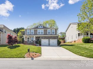 117 Tom Sawyer Ln, Mount Holly, NC 28120