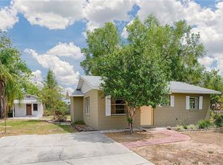 504 Ridge Pl, Tavares, FL 32778