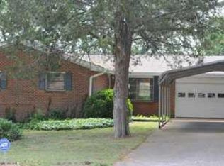 6201 Valley Park Dr NW, Huntsville, AL 35810