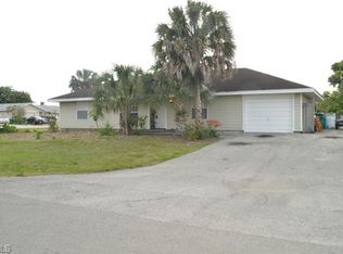 3083 44th Ter SW, Naples, FL 34116