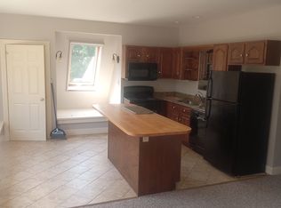 8 Crooker Rd #2, Brunswick, ME 04011