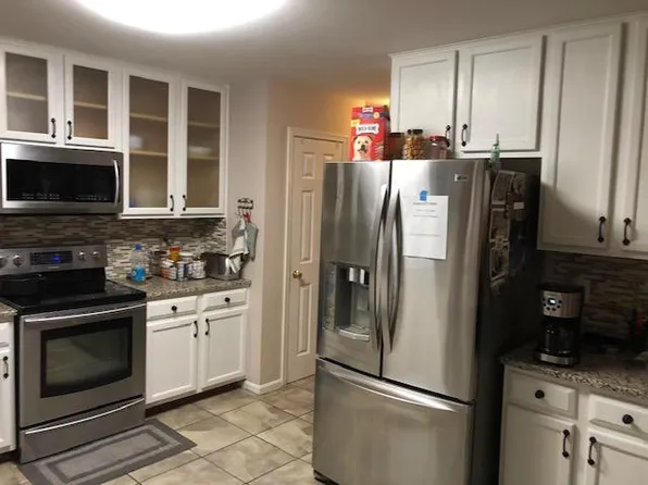 14 Meade Ct, Stafford, VA 22554