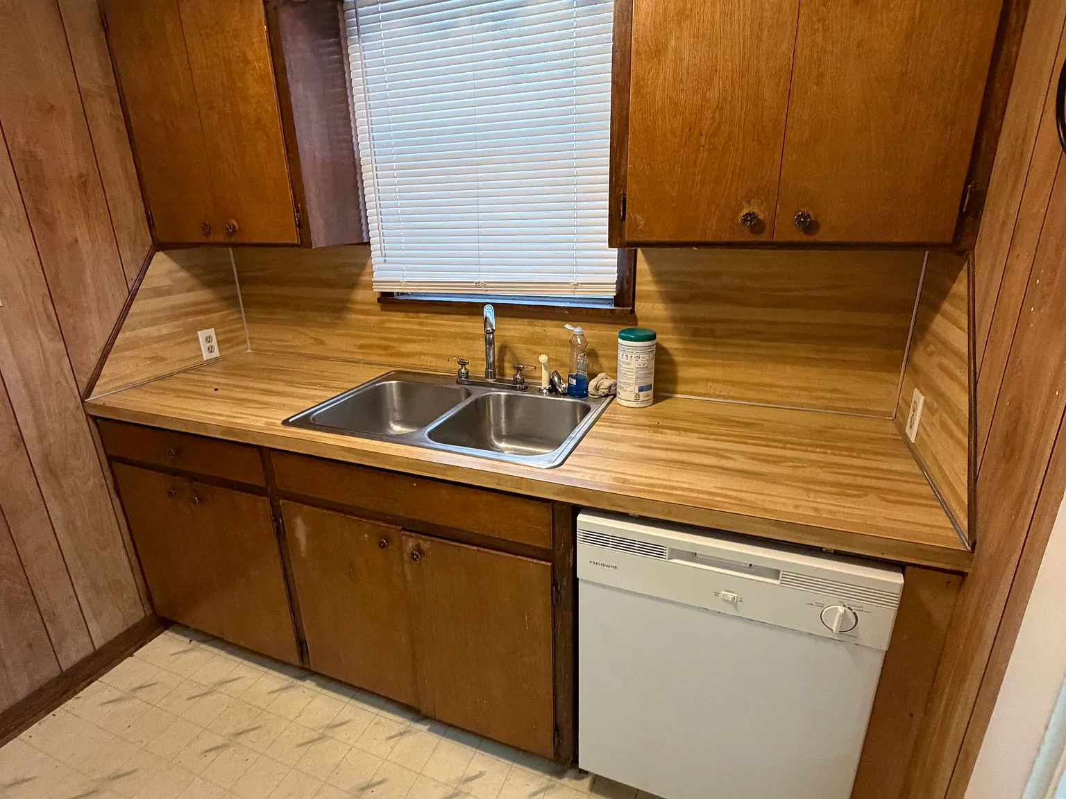 2 bed, 1020 sqft, $1,050 — Photo 3