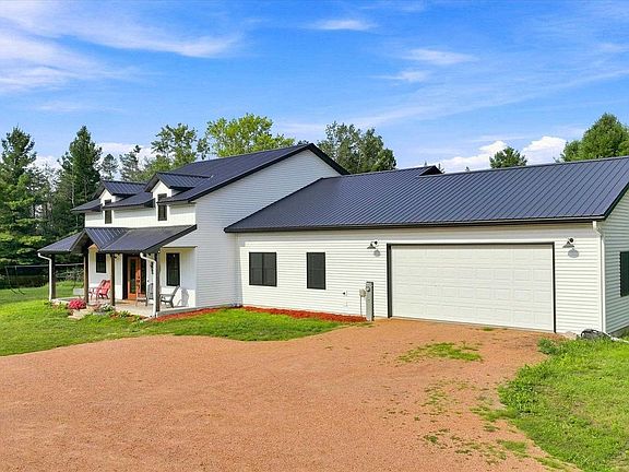 3rd image of 8323 COUNTY ROAD E #8323 Veedum Street