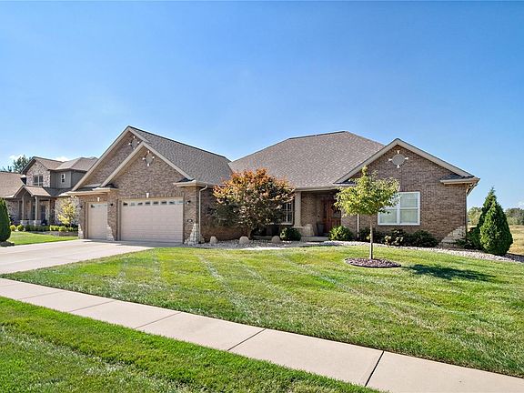 3rd image of 1347 Ashton Falls Dr
