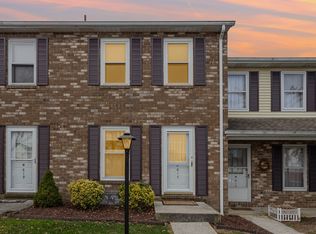617 Allenview Dr, Mechanicsburg, PA 17055