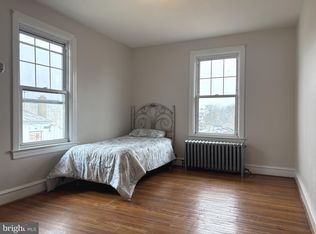 27 S Main St APT 6, Woodstown, NJ 08098