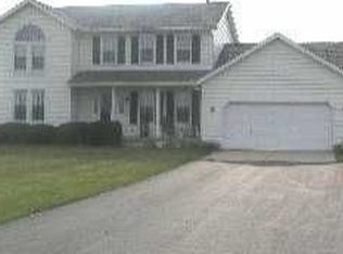 610 S Lathrop Rd, Swanton, OH 43558