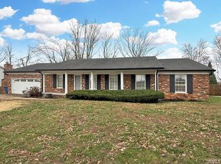 7733 Ridgemont Dr, Newburgh, IN 47630