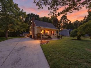 515 Ivey Rd, Graham, NC 27253