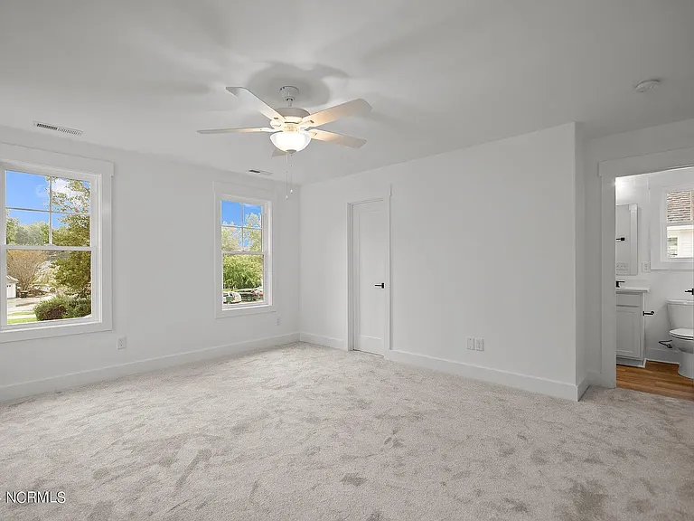 3206 Belmont Cir — Photo 22