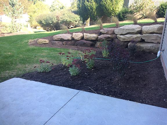 full walk out patio/landsacp
