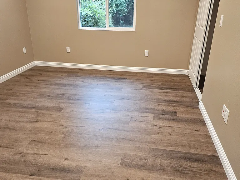 2615 Louise Ave #B — Photo 16