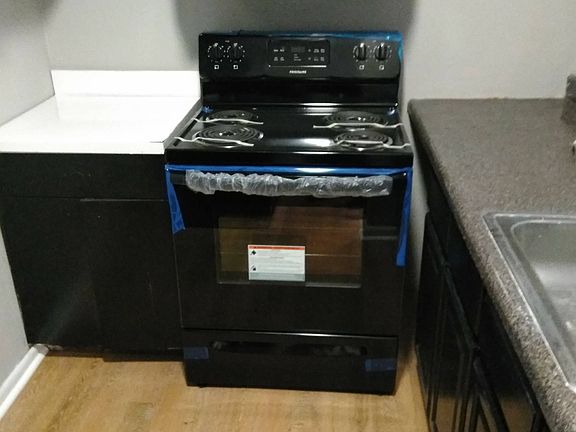 4th image of 127 Watson Ave APT B2