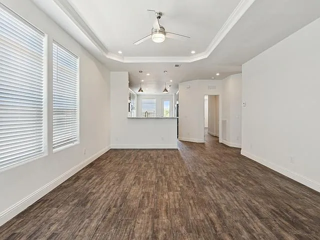 2 bed, 2.0 bath, 1634 sqft, $1,750 — Photo 2
