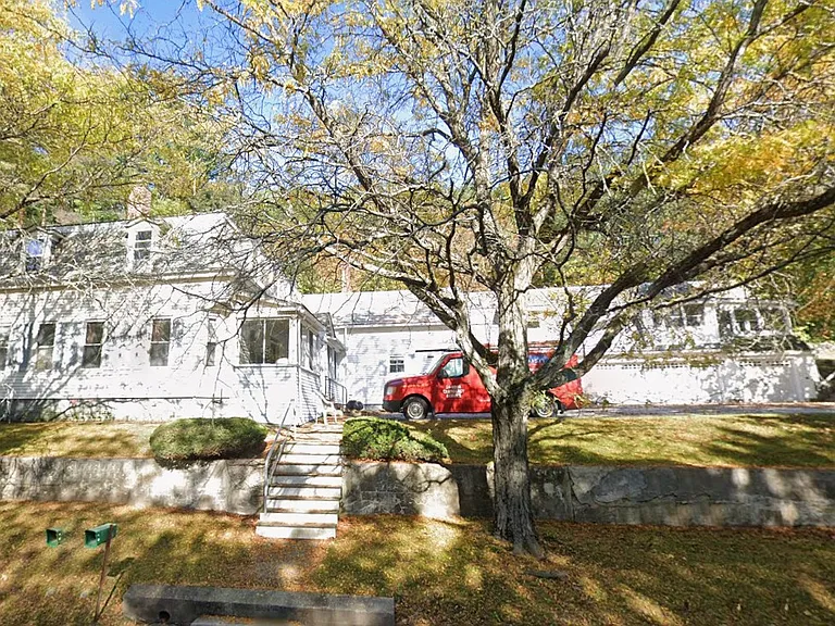 472 Marlboro St #3 — Photo 1