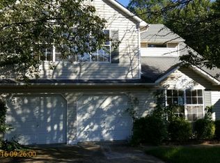 9117 Hampton Ridge Ct, Louisville, KY 40220