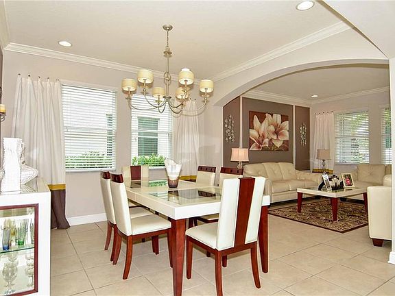 4th image of 13744 Artesa Bell Dr