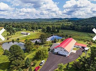 735 S Dogwood Dr, Berea, KY 40403