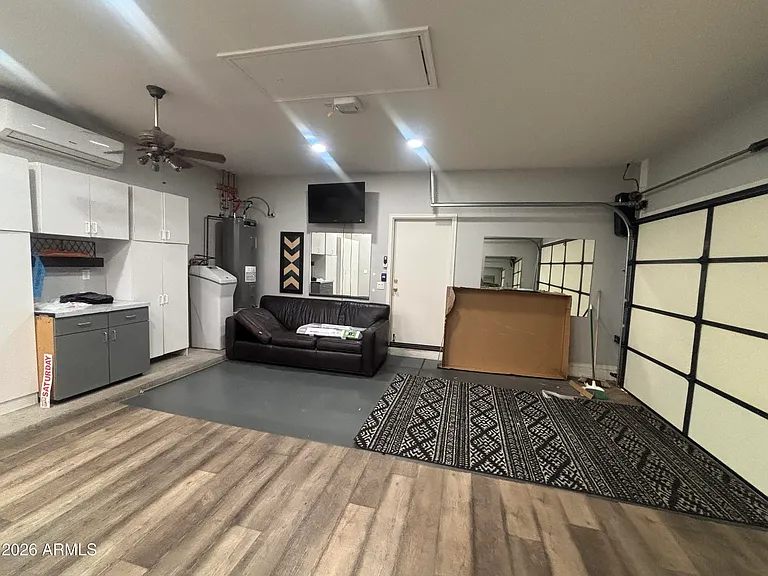 948 E Savannah Dr — Photo 28