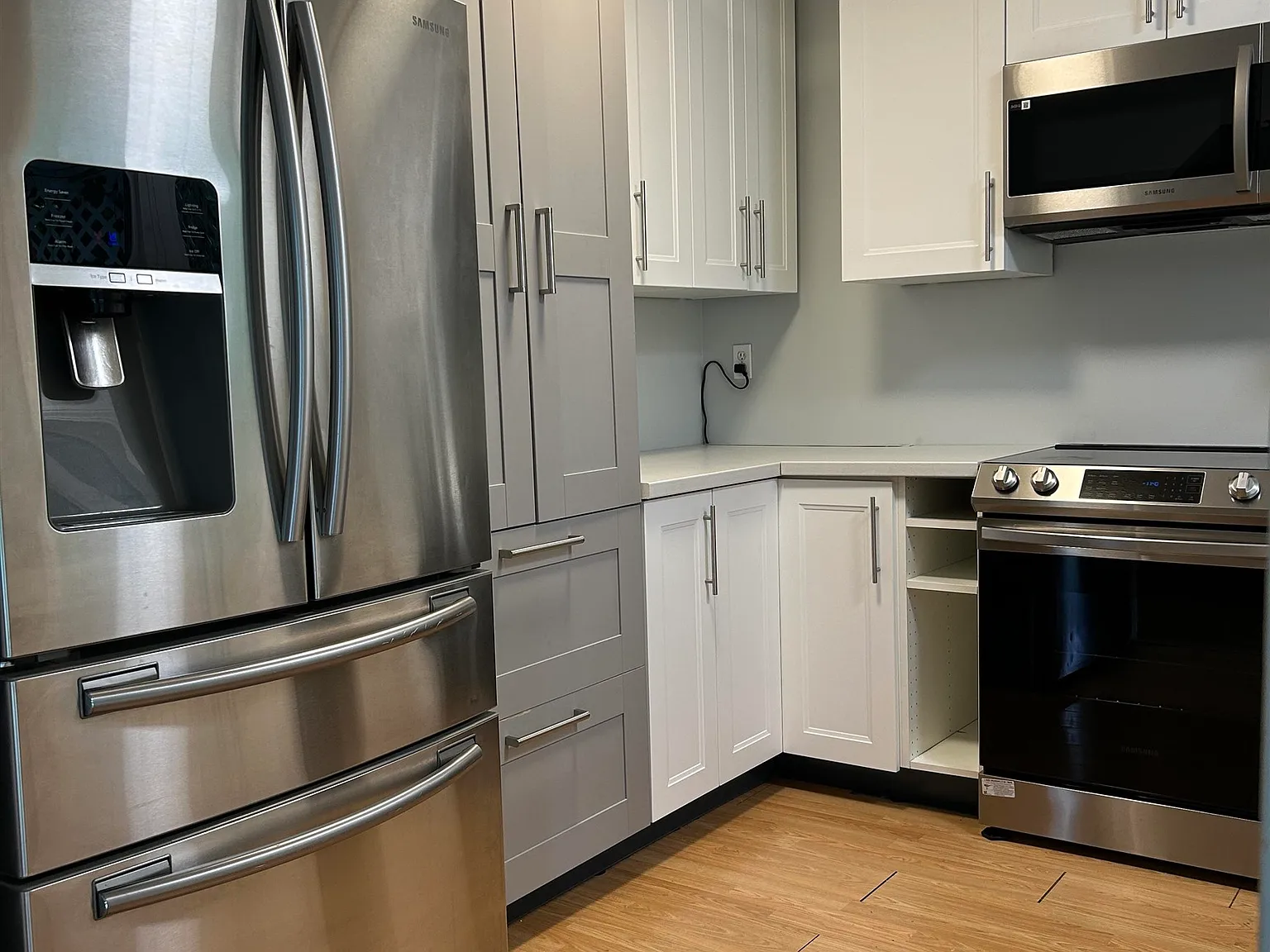 3 bed, 1250 sqft, $3,200 — Photo 4