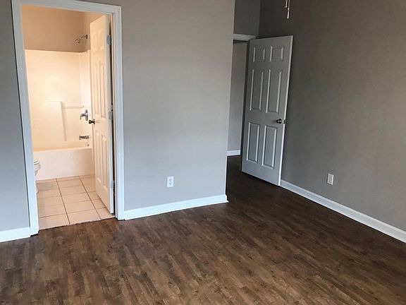 2nd image of 237 Caribe Ct