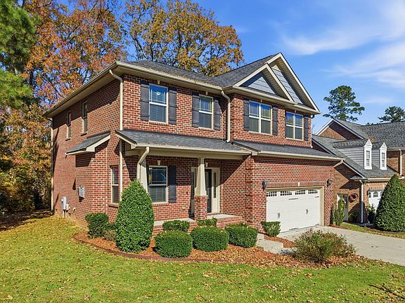 2nd image of 105 Valleycruise Cir