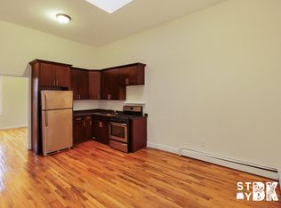 140 Grove St #3, Brooklyn, NY 11221