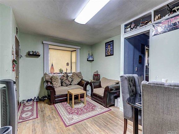 5th image of 246-24 57th Dr