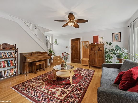 4th image of 332 Wesley Ave APT 2B