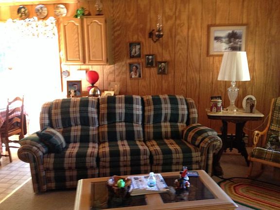 5th image of 2947 Francis Dr
