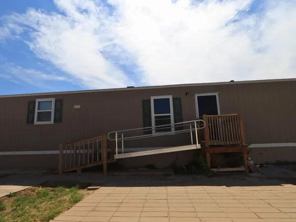 304 3rd St, Wolfforth, TX 79382
