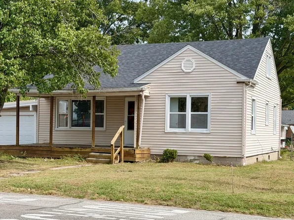 1320 S Morris St, Mexico, MO 65265