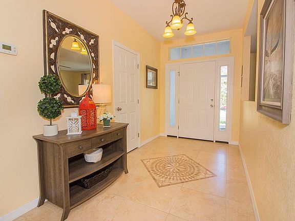 3rd image of 359 Hutchins St