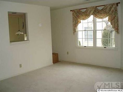 5th image of 2305 N Chanticleer Ct