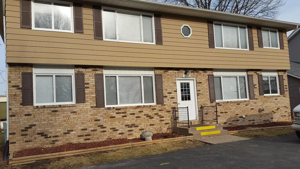 1820 Sutton Pl APT 4 photo 1