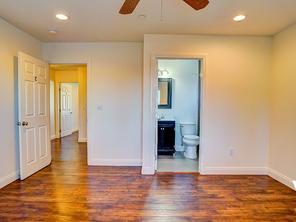 1st image of 1245 W 37th Dr #2