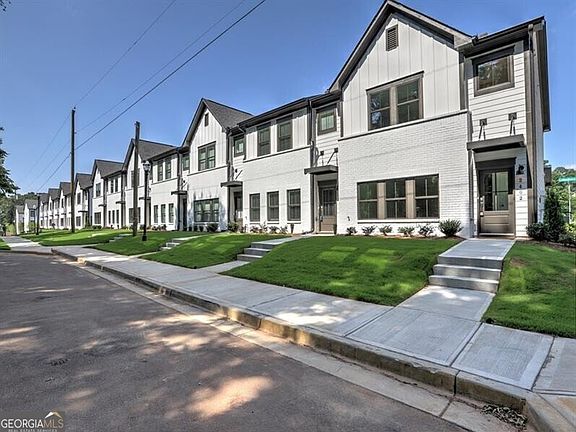 2nd image of 2404 Lakeshore Ln #26