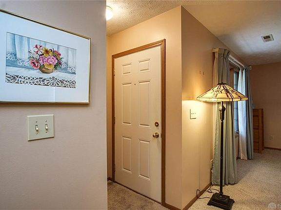 5th image of 6677 Oakwood Ln