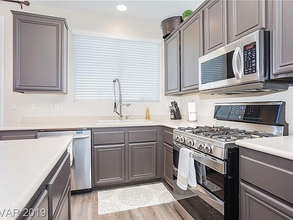 3rd image of 5314 Lindsay Heights St