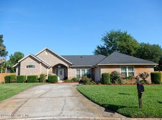 8901 E Winding Vine Dr, Jacksonville, FL 32244