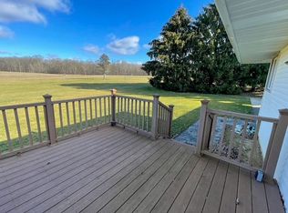 8243 Lamor Rd, Mercer, PA 16137