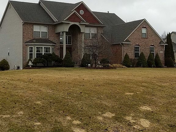 2nd image of 6461 Meadow Creek Dr